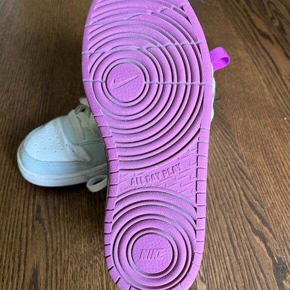 Nike Unisex-Child Sneaker, 4Y, Purple - Picture 3 of 4